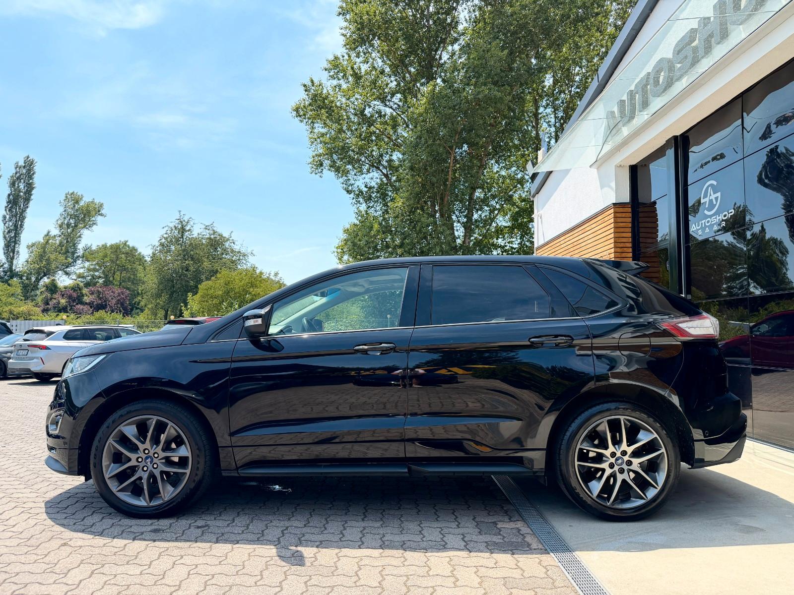 Ford Edge Sport 4x4 PANO/AUT/CAM/SHZ