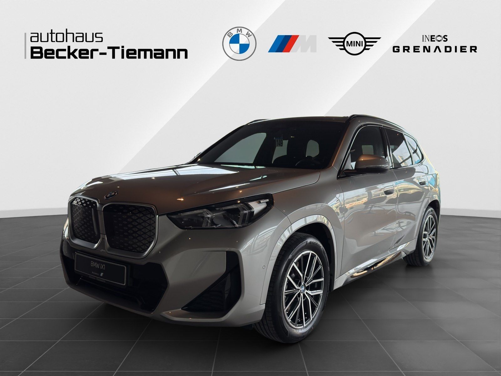 BMW iX1 xDrive30 - UPE 65.160,- € #exclusive