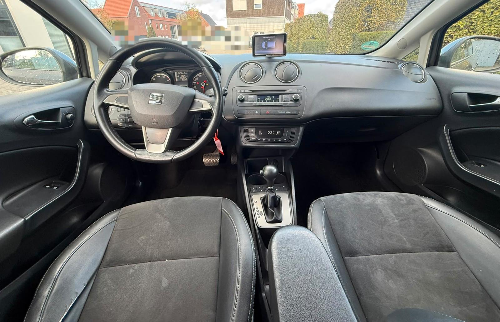 Seat Ibiza 2014 — фото 11