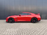 Nissan GT-R R35 Black Edition MY2010 3.8L V6 - Nissan GT-R: Coupe