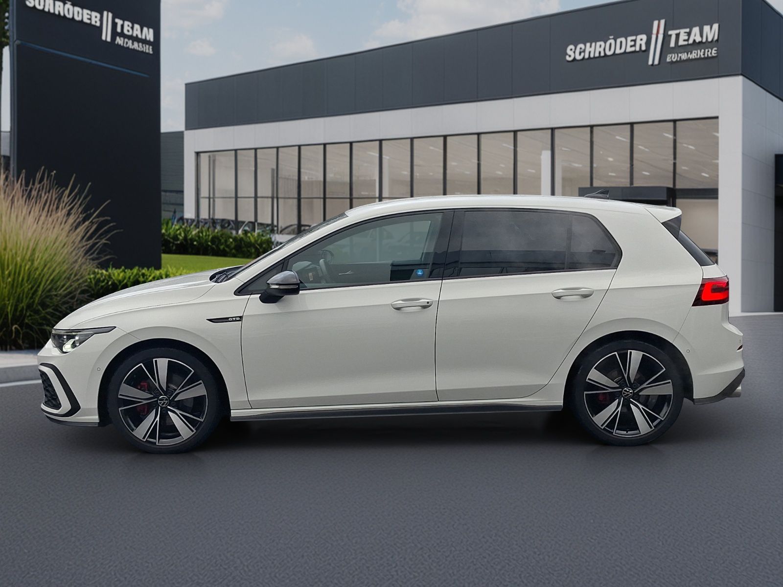 Volkswagen Golf GTD 2,0 l TDI SCR 147 kW (200 PS) 7-Gang-Do foto 2