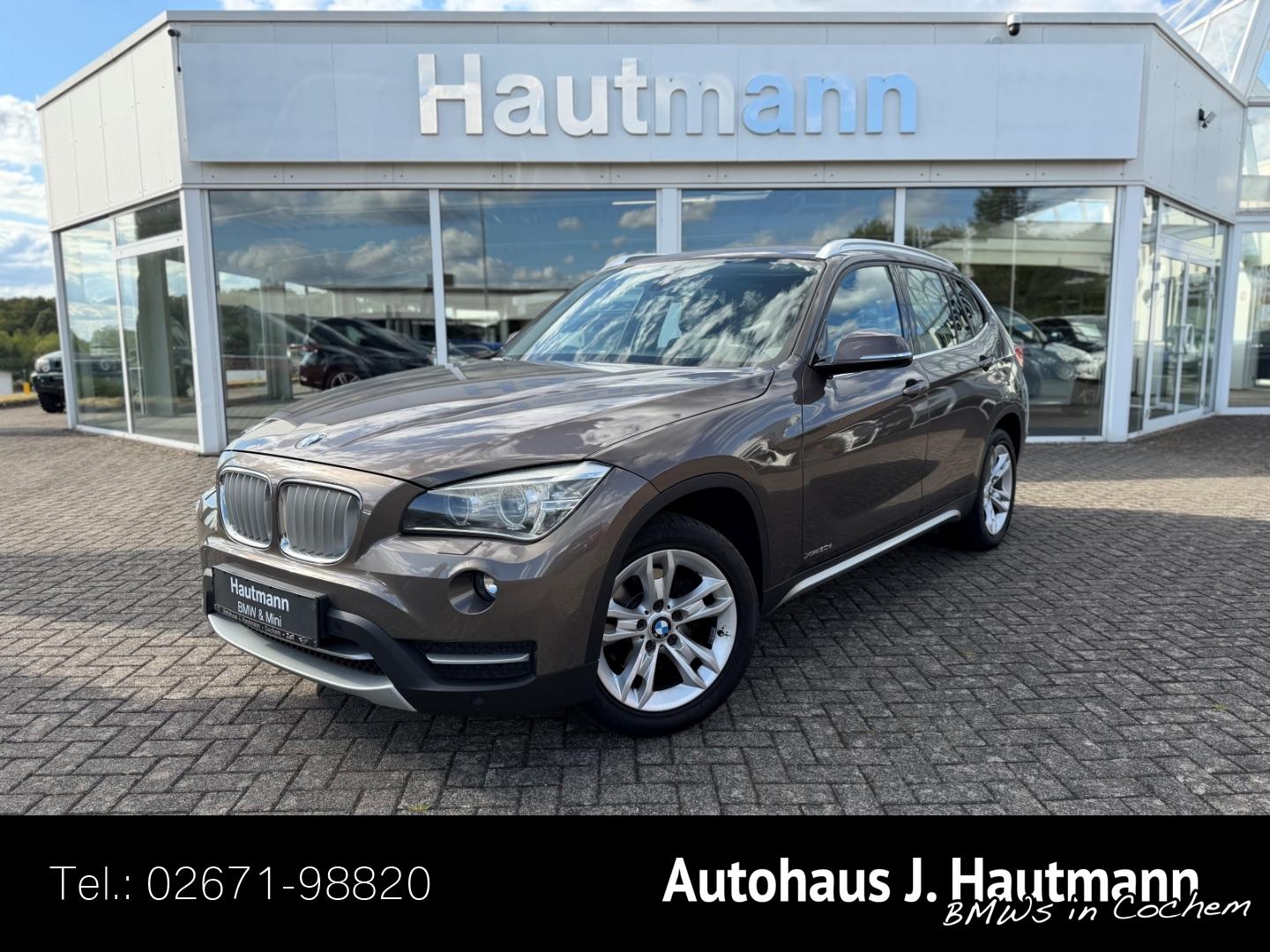 BMW X1 xDrive 20d xLINE *AHK*NAVI*RFK*XENON*