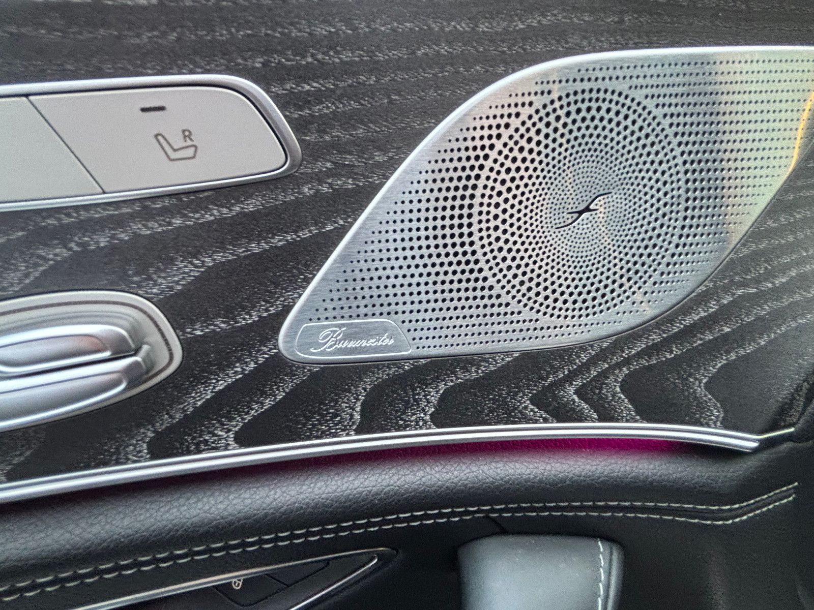 Fahrzeugabbildung Mercedes-Benz AMG GT 4-trg. 63 S 4Matic+/AERO-KIT/PANO/MASSAGE