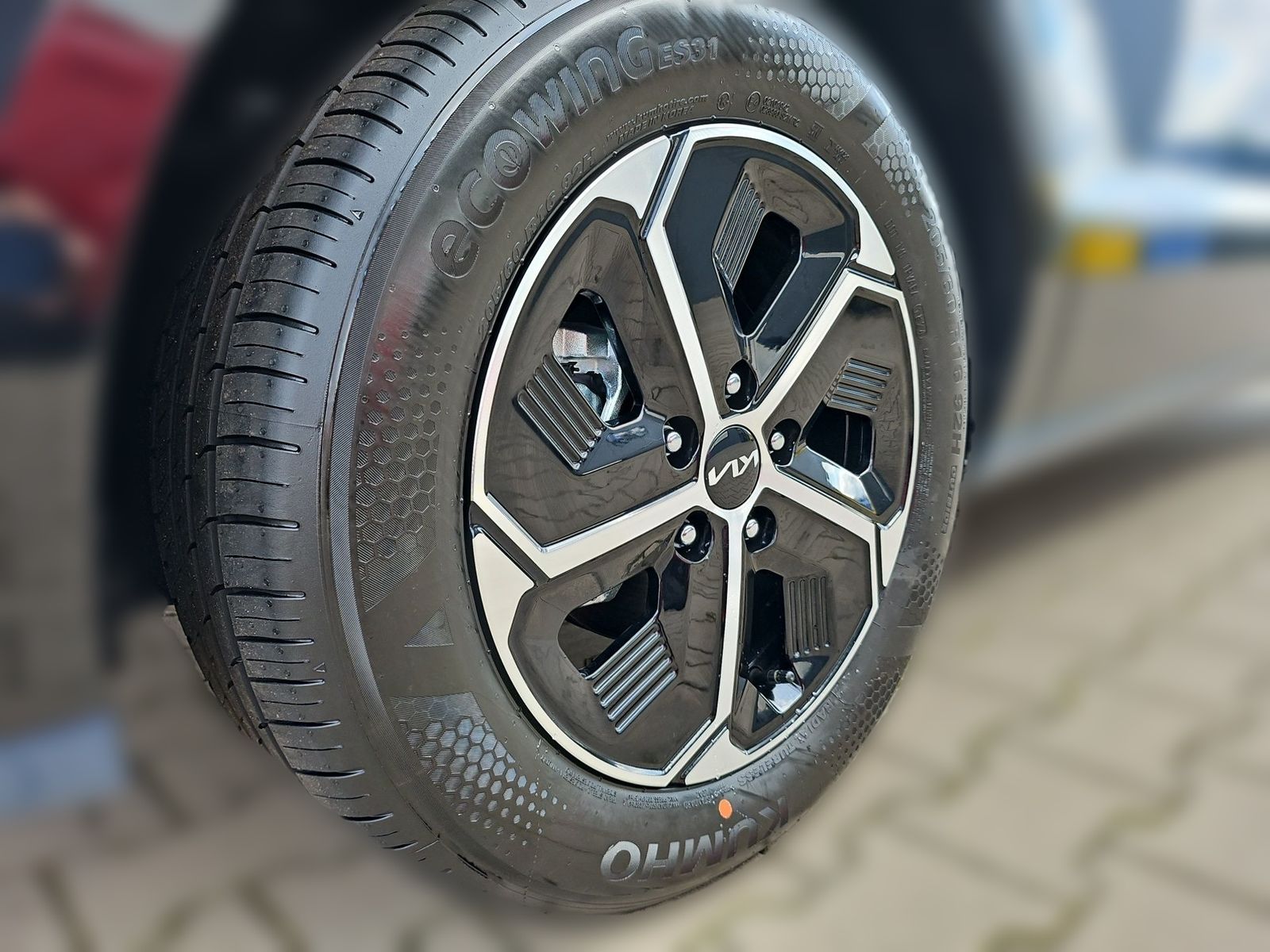 Fahrzeugabbildung Kia NIRO 1.6 HEV 129 DCT SPI TEC REX