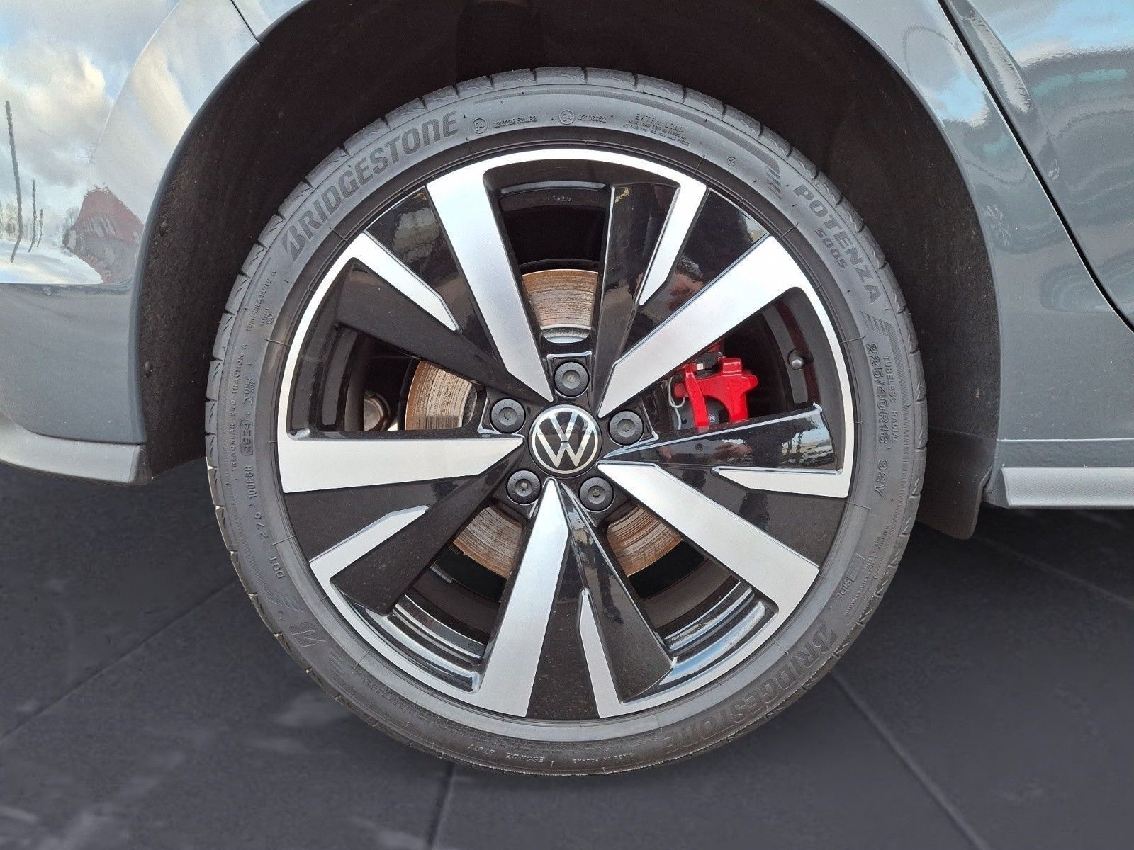 Volkswagen Golf - Bild 10