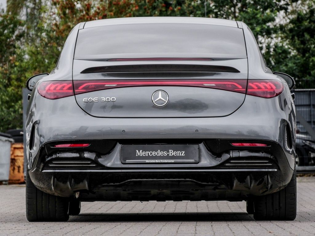 Mercedes-Benz EQE 300 AMG-Sport AIRM HAL DIGITAL Night 360° 21 foto 21