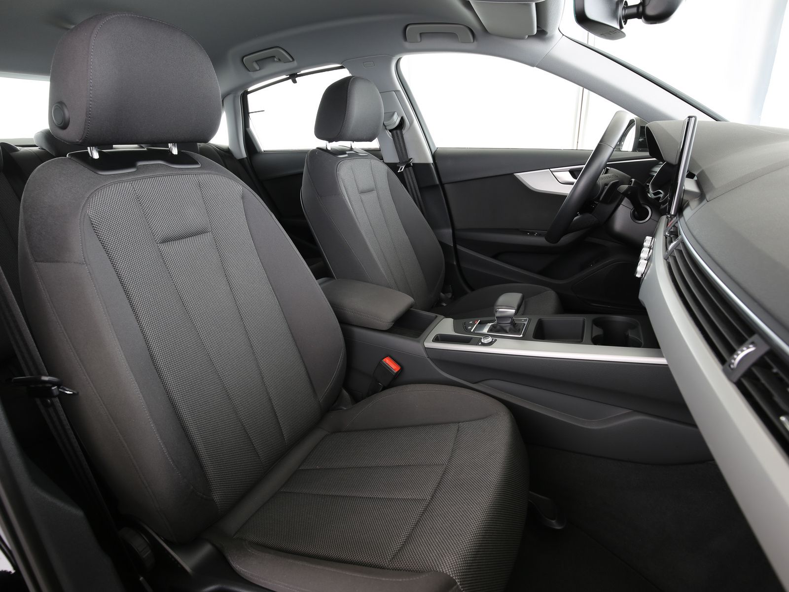 Audi A4 - Bild 17