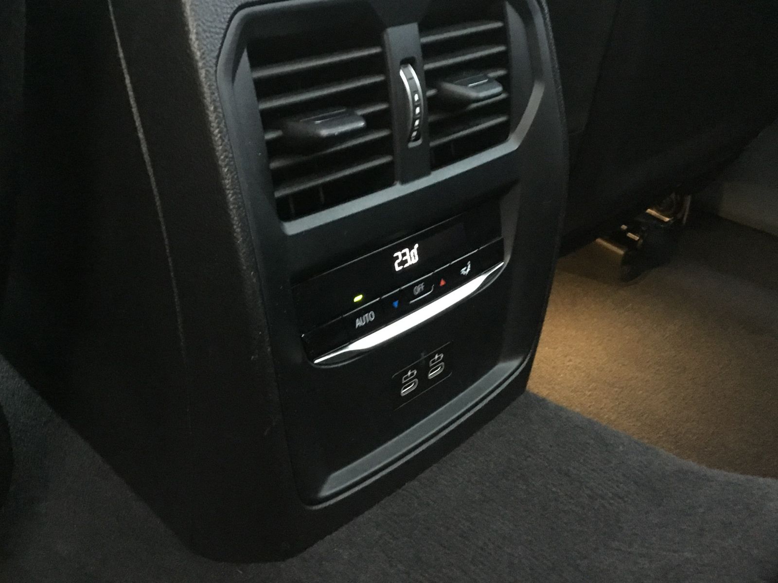 BMW 330 - Bild 19