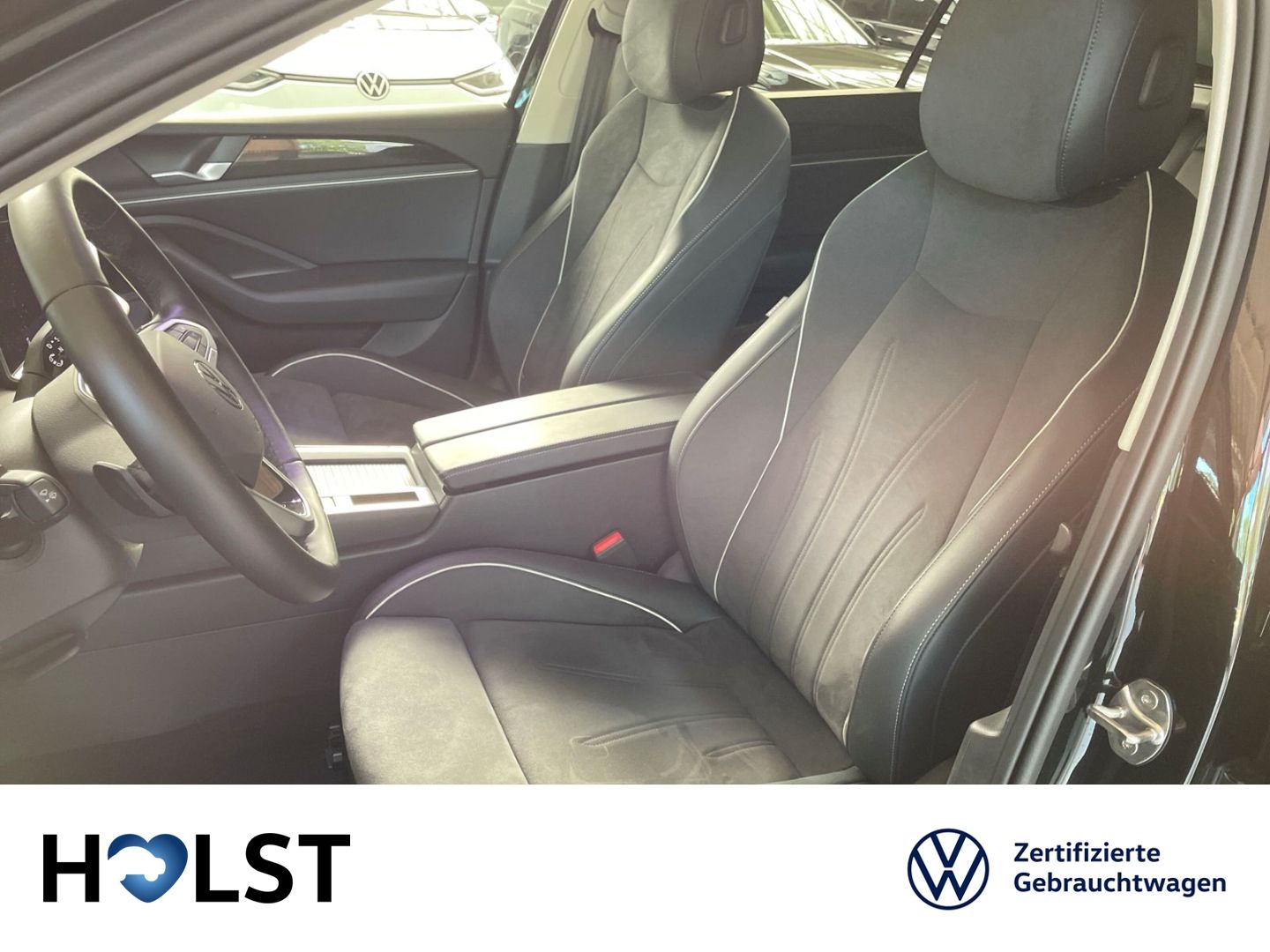 Volkswagen Passat 1.5TSI DSG eHybrid Business AHK GJR HUD D foto 17