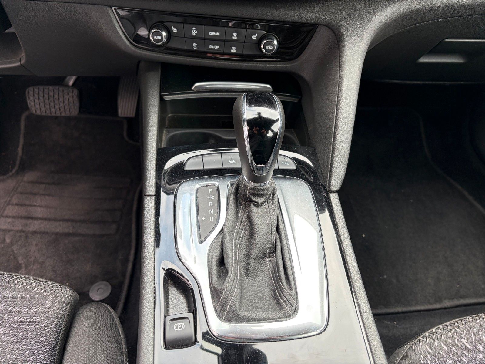 Fahrzeugabbildung Opel Insignia B Sports Tourer CDTI Business Ed. Navi