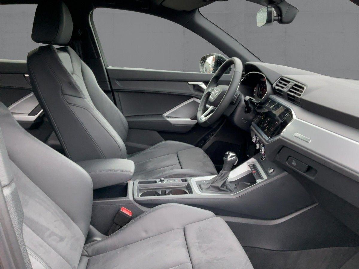 Audi Q3 - Bild 12