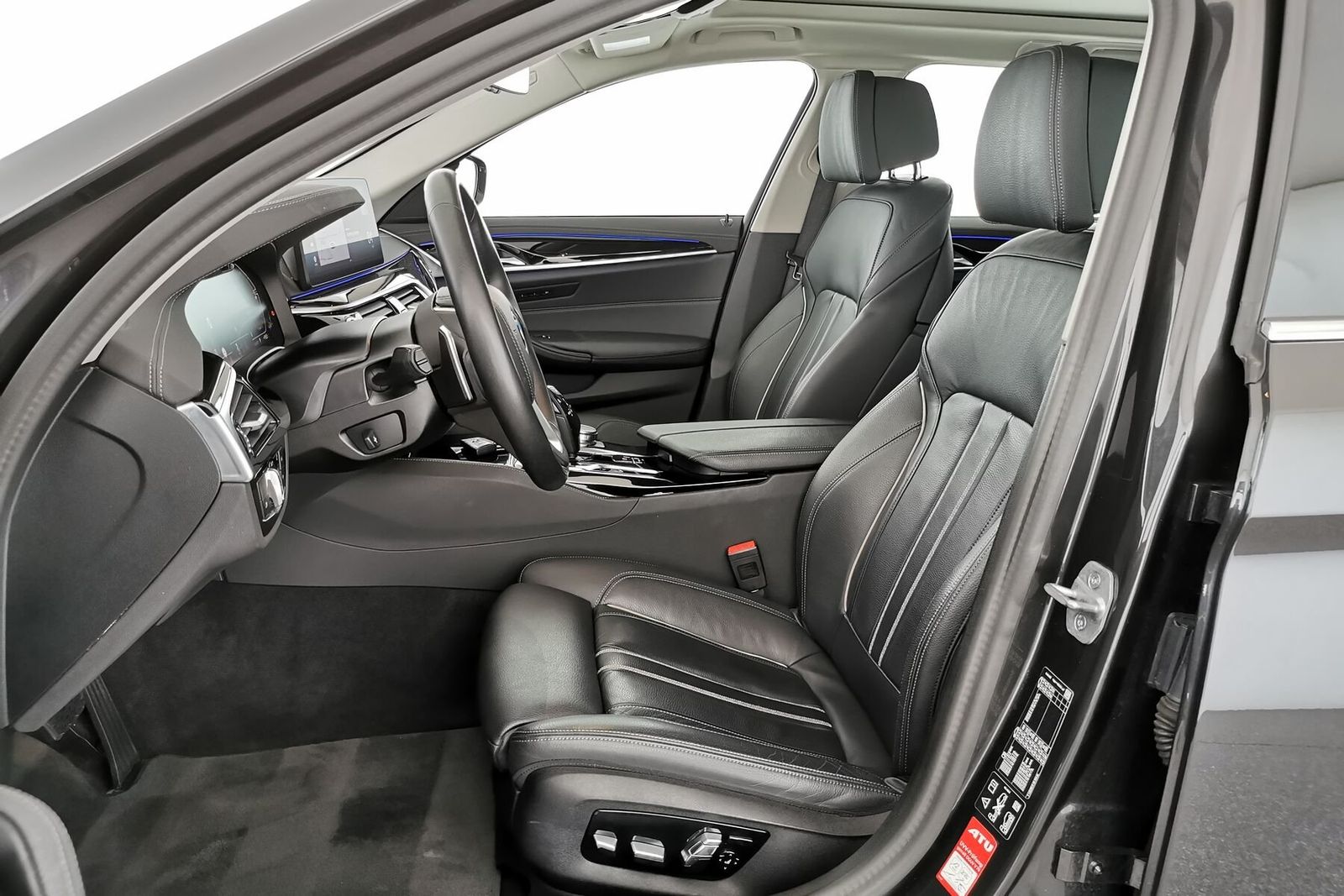 BMW 530i xDrive Luxury ACC PANO HUD 360° elSitze AHK foto 9