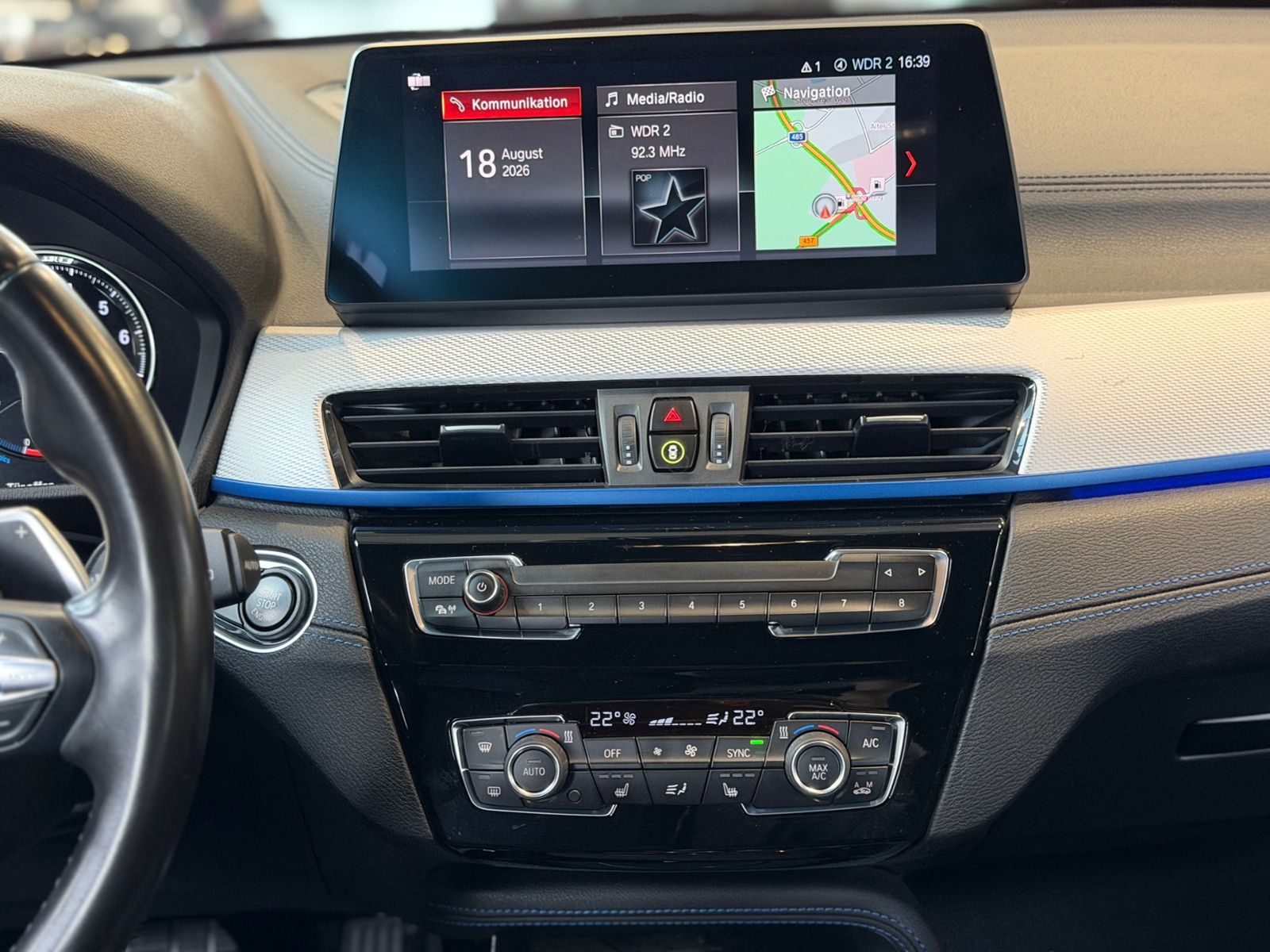Fahrzeugabbildung BMW X2 M35 i xDrive HUD LED NAV