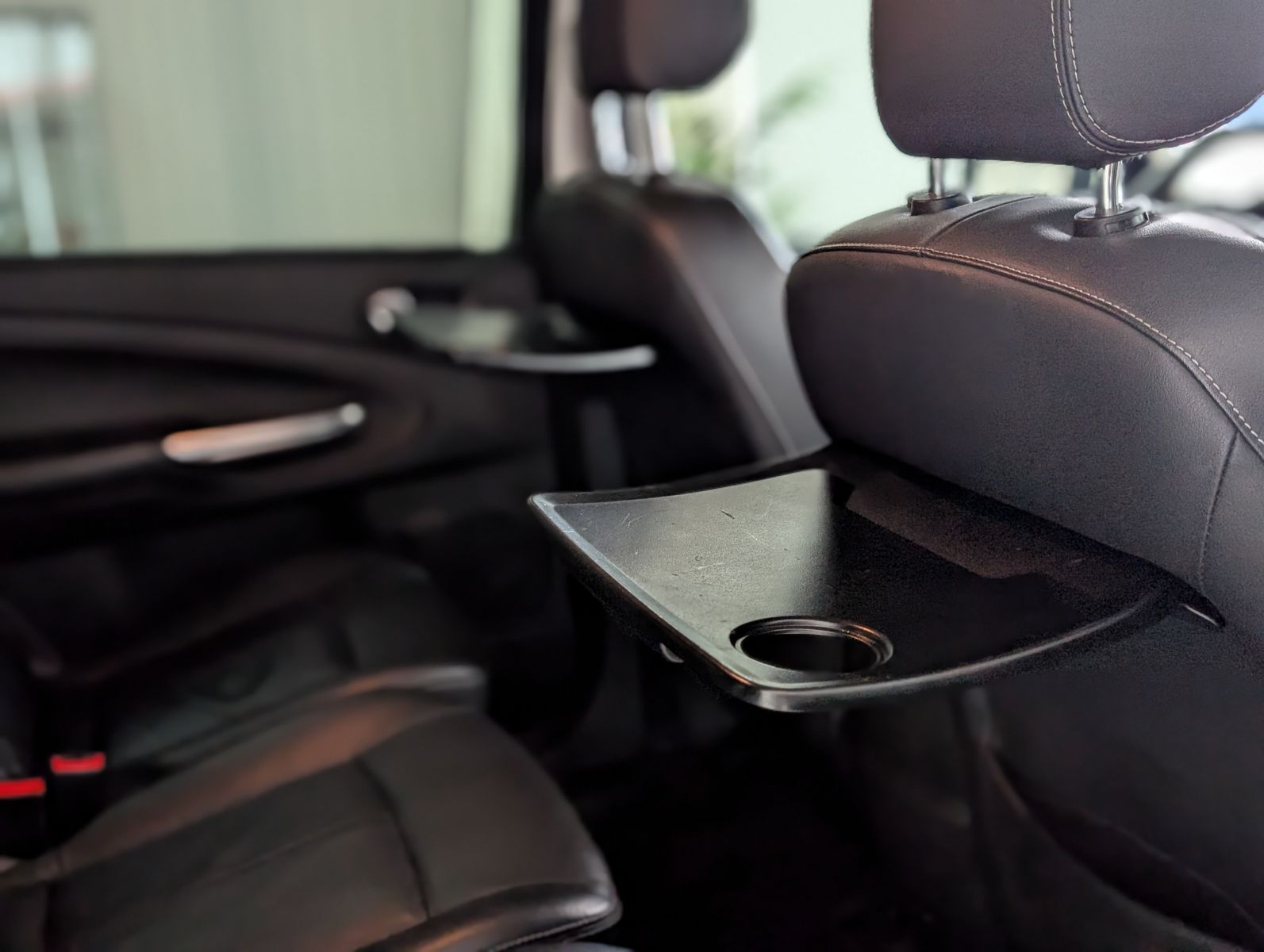 Fahrzeugabbildung Ford Galaxy Ghia 7-SITZ AHK PDC LEDER EURO5 KLIMA