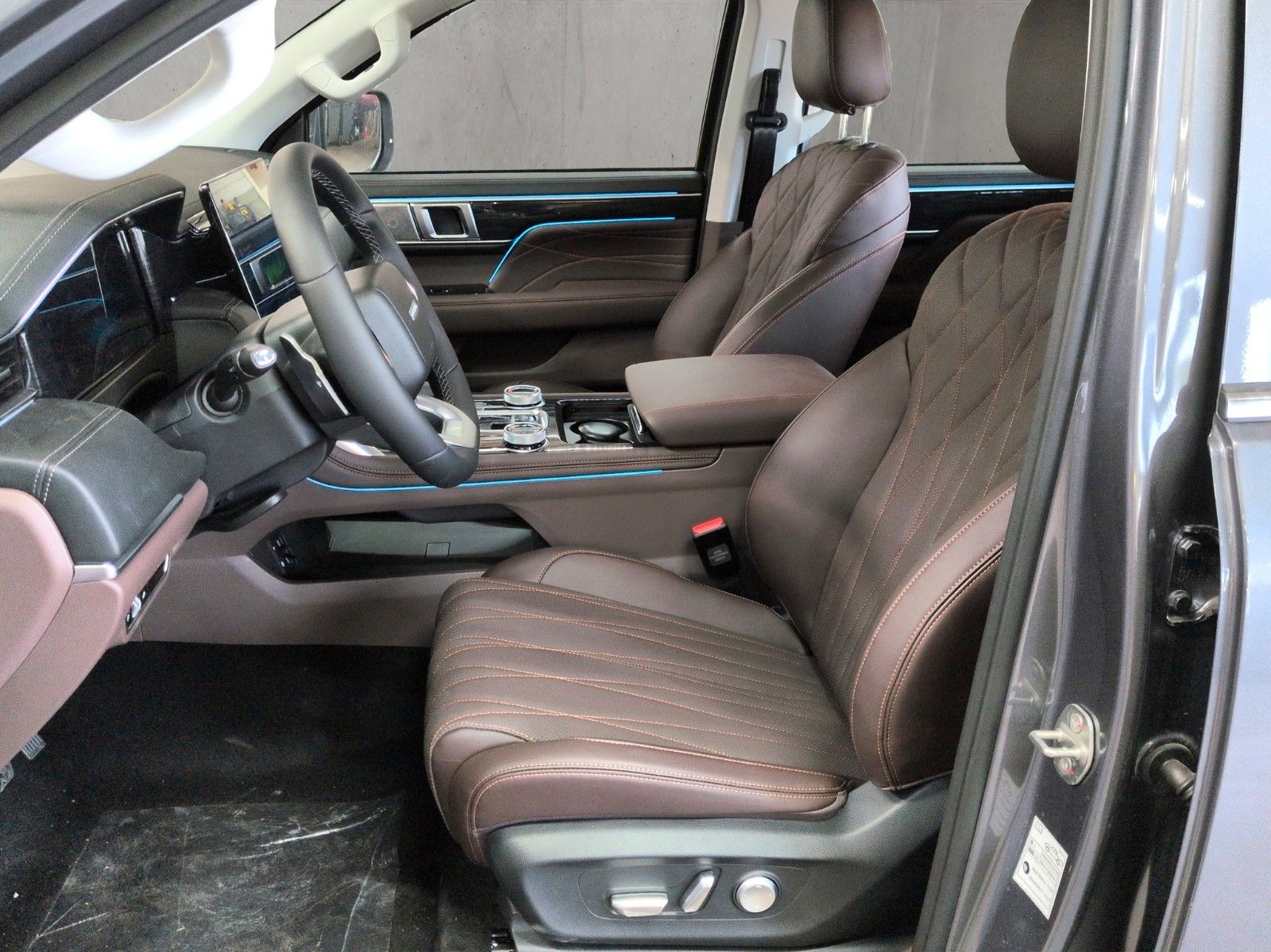 Fahrzeugabbildung BAIC Foton 4 Pickup - Flagship 2.0D MHEV 4x4