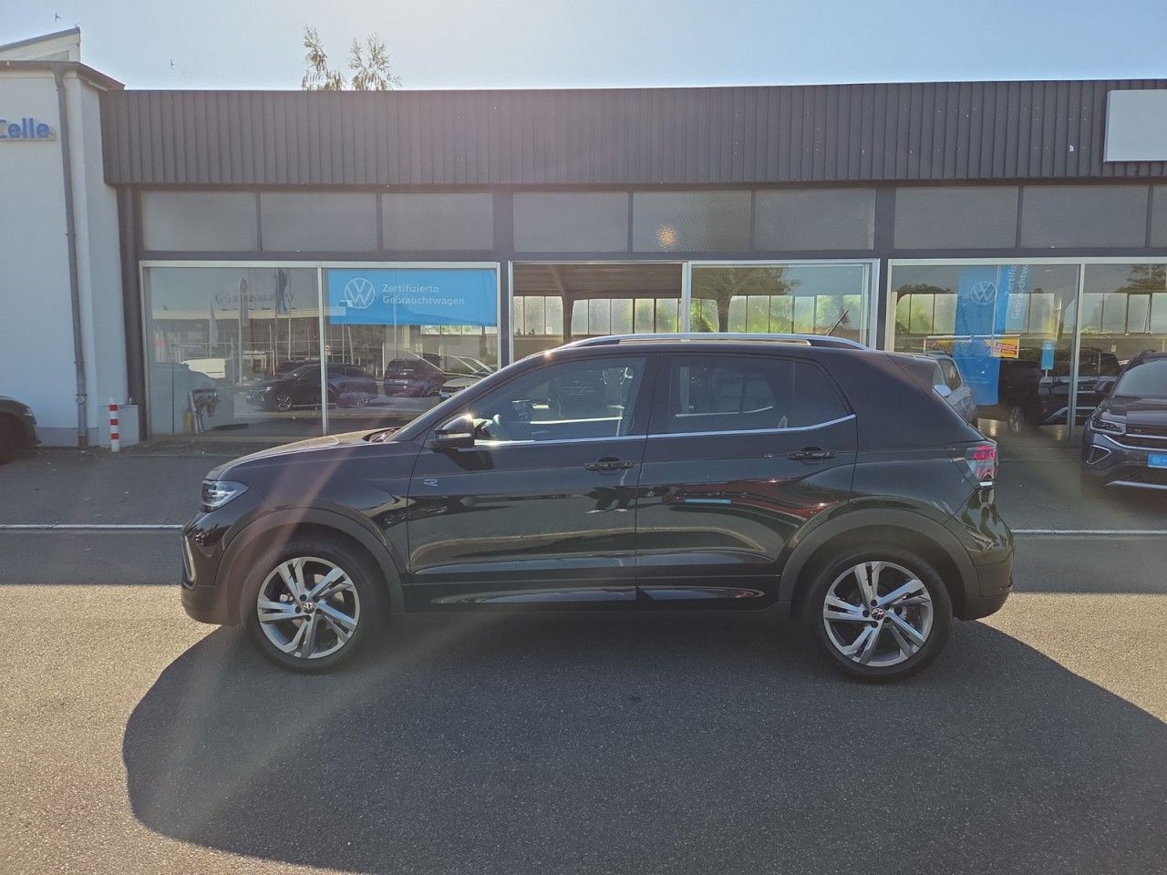 Volkswagen T-Cross 1.5 TSI R-Line/Assist-Paket/Navi/Rear Vi imagem 2