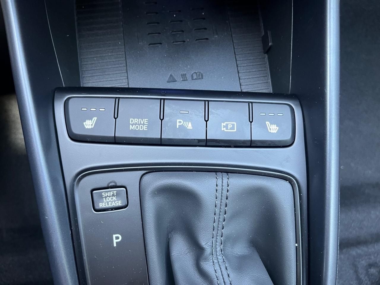 Fahrzeugabbildung Hyundai i20 PRIME *4xSHZ*LED*NAVI*KAMERA*BOSE-SOUND*BT*