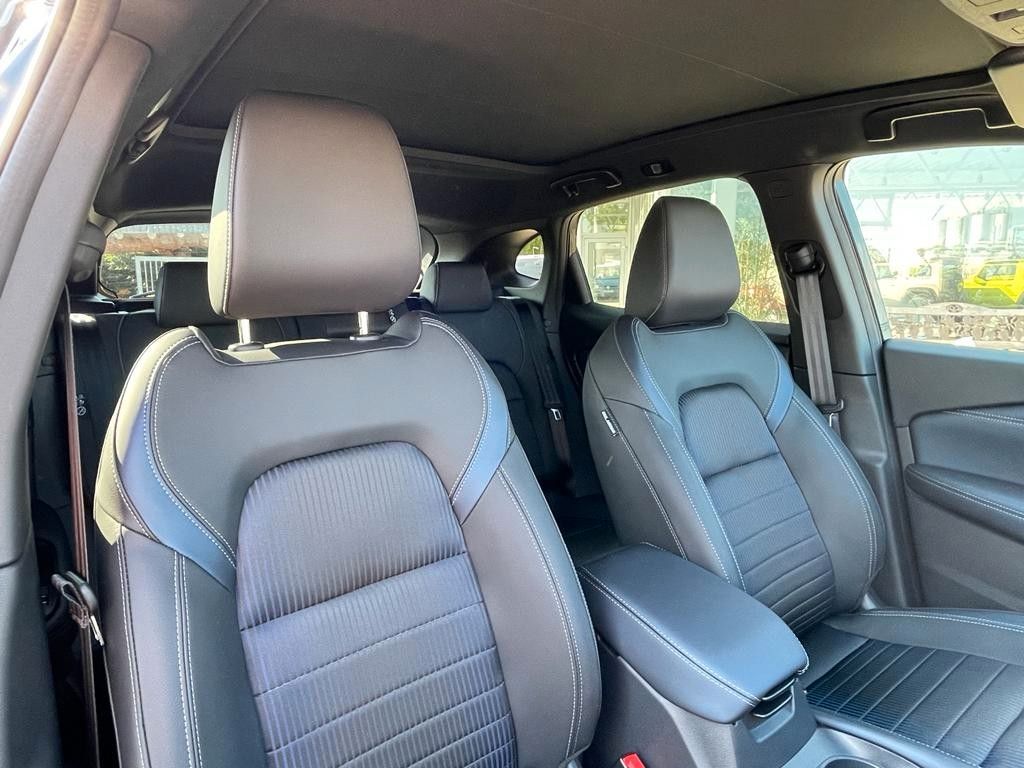 Fahrzeugabbildung Nissan Qashqai 1.3 DIG-T 4WD Tekna ProP+HUD+PANO+BOSE