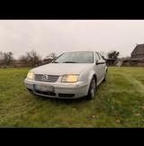 Volkswagen Bora 2.0 Auto Comfortline Comfortline - Volkswagen Bora Comfortline mit Benzin-Antrieb