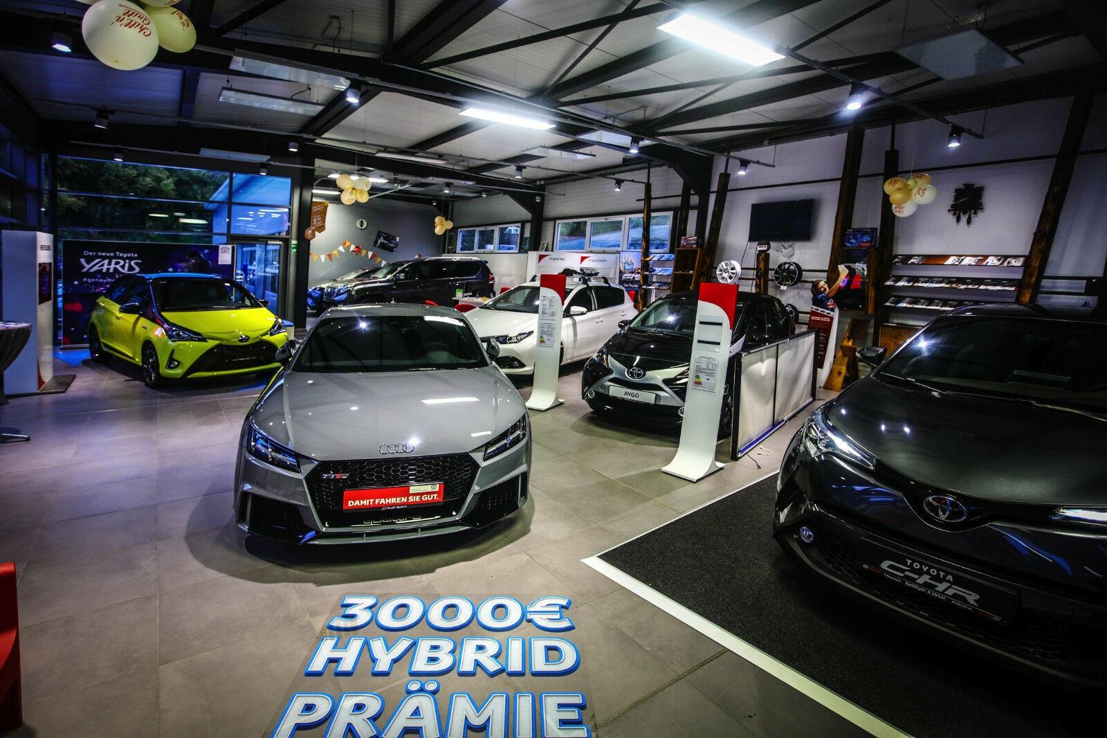 showroom-image-main