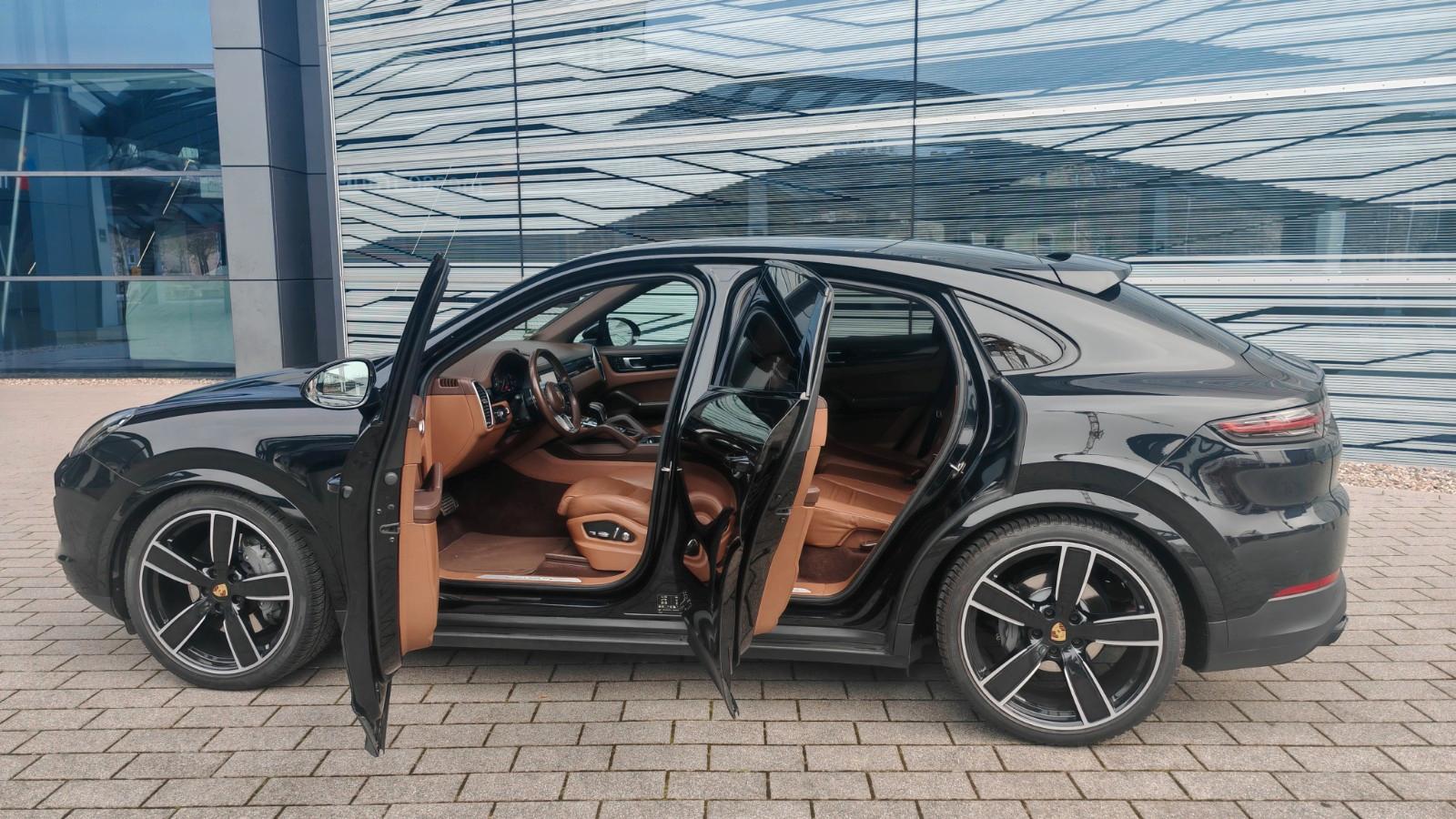Porsche Cayenne  S Coupe|22"|Pano|Approved