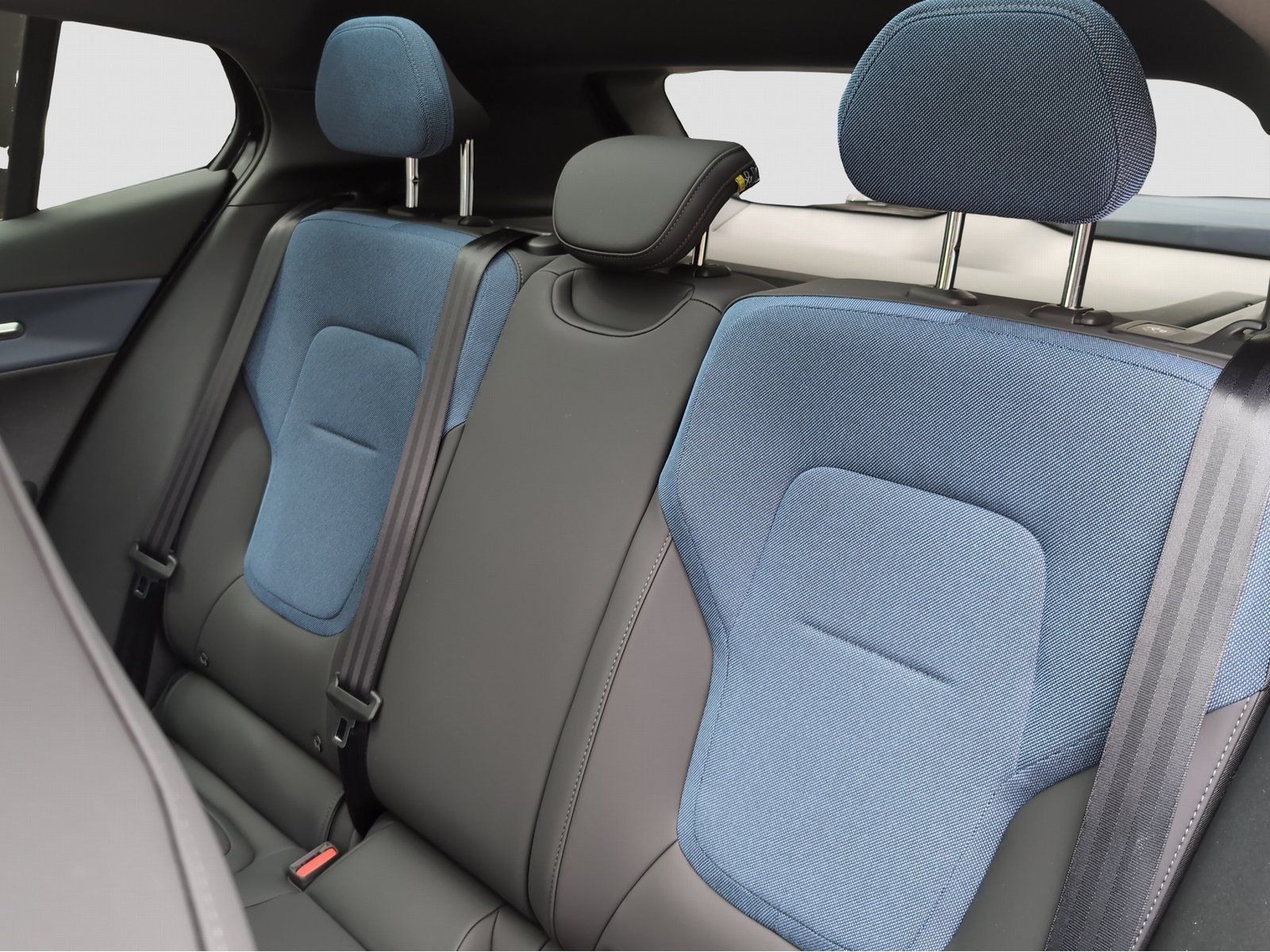 Volvo EX30 - Bild 12