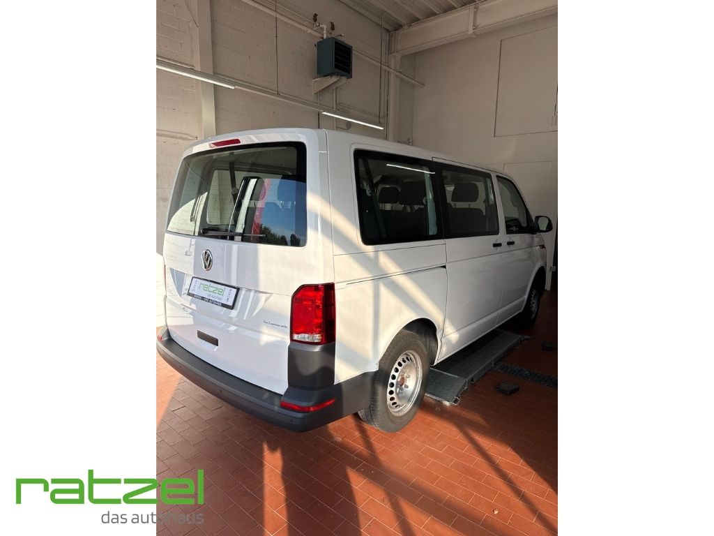 Fahrzeugabbildung Volkswagen T6.1 Kombi FWD KR 2.0 TDI 9-Sitzer