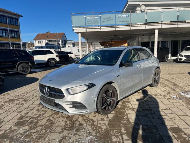 Mercedes-Benz A 250 e Edition 2020*AMG*Ambi*MBUX*LED*RCAM