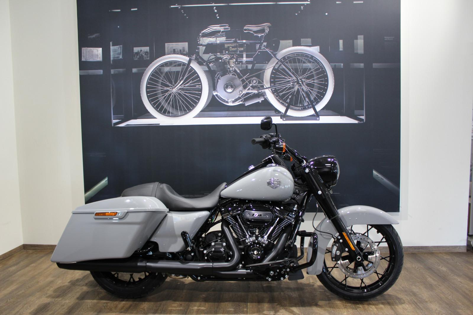 Harley-Davidson Road King Special FLHRXS 114 Top Zustand