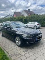 BMW 318i Touring Edition Lifestyle Edition Lifestyle - BMW 318 aus 2011: Kombi