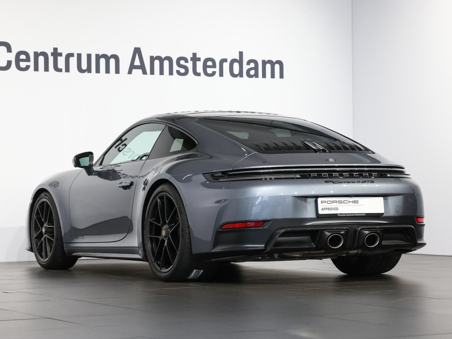 Porsche 992 Carrera 4 GTS imagem 3