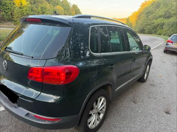 Volkswagen Tiguan - 5