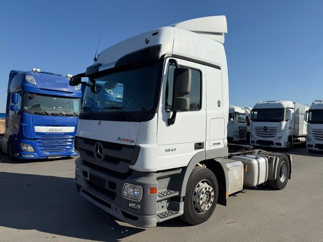 Mercedes-Benz 1841 Actros Klima Blatt/Luft 2xTank 2xBett TüV