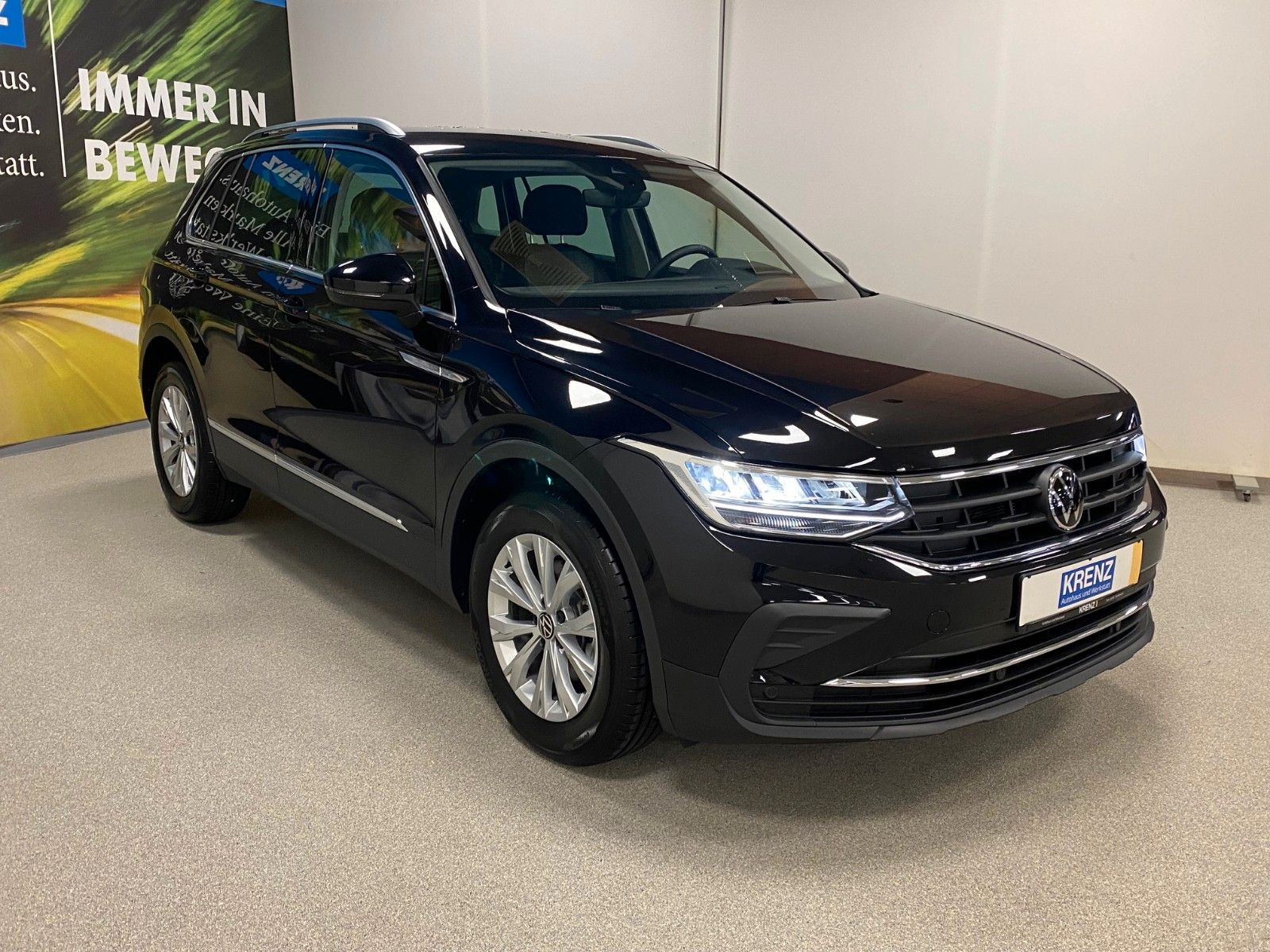 Fahrzeugabbildung Volkswagen Tiguan 1.5 TSI DSG+Head-up-Display+AHK schwenk.+