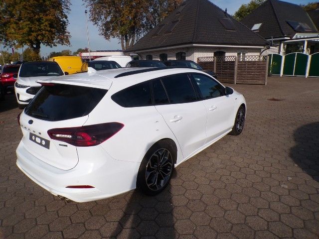 Ford Focus Turneir 1.0Ltr. Eco Boost ST-Line X imagem 2