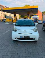 Toyota IQ 2009 - Toyota IQ Gebrauchtwagen in Hamburg