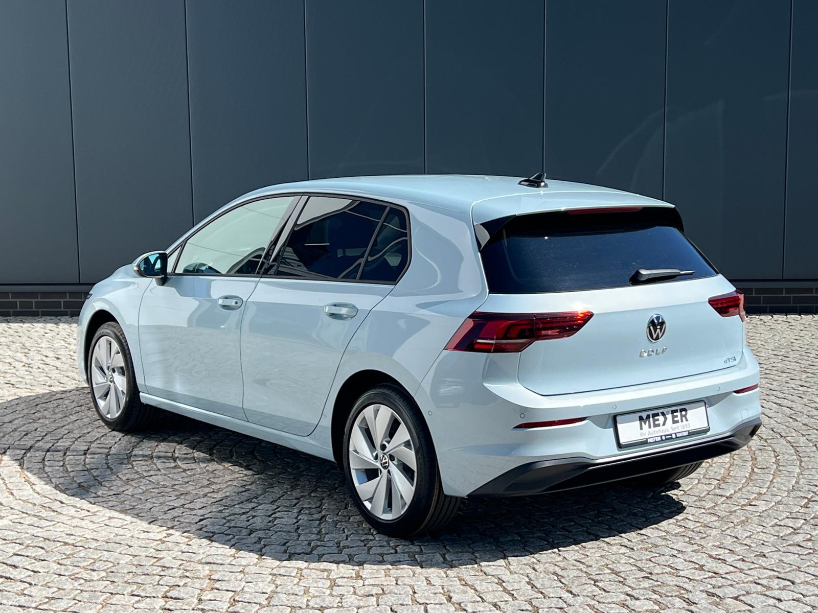 Volkswagen Golf VIII Life 1.5 eTSI DSG *LED, ACC, Kamera, 1, миниатюра 4