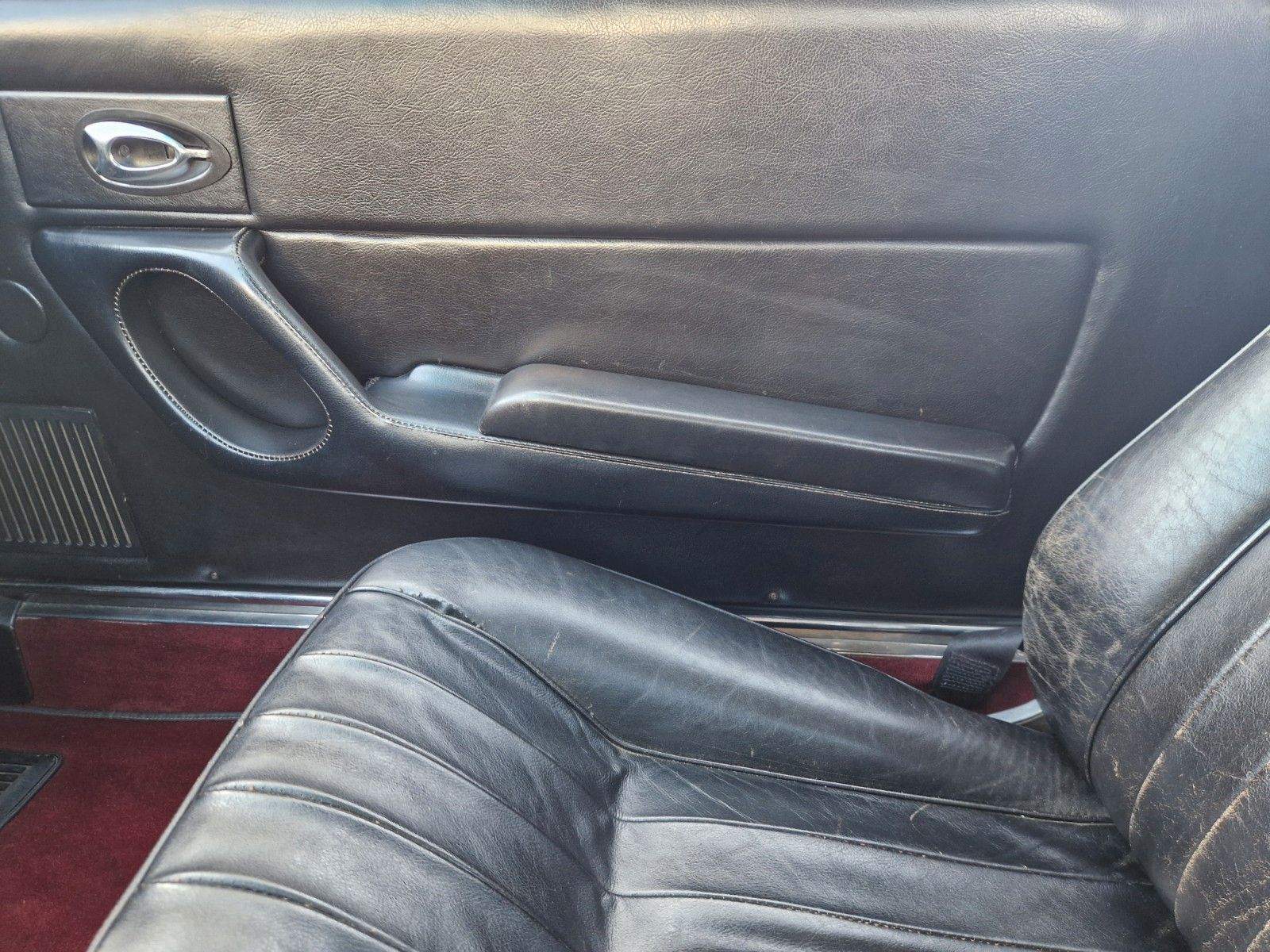 Fahrzeugabbildung Ferrari 365 GT/4 2+2 *GTC Motor*