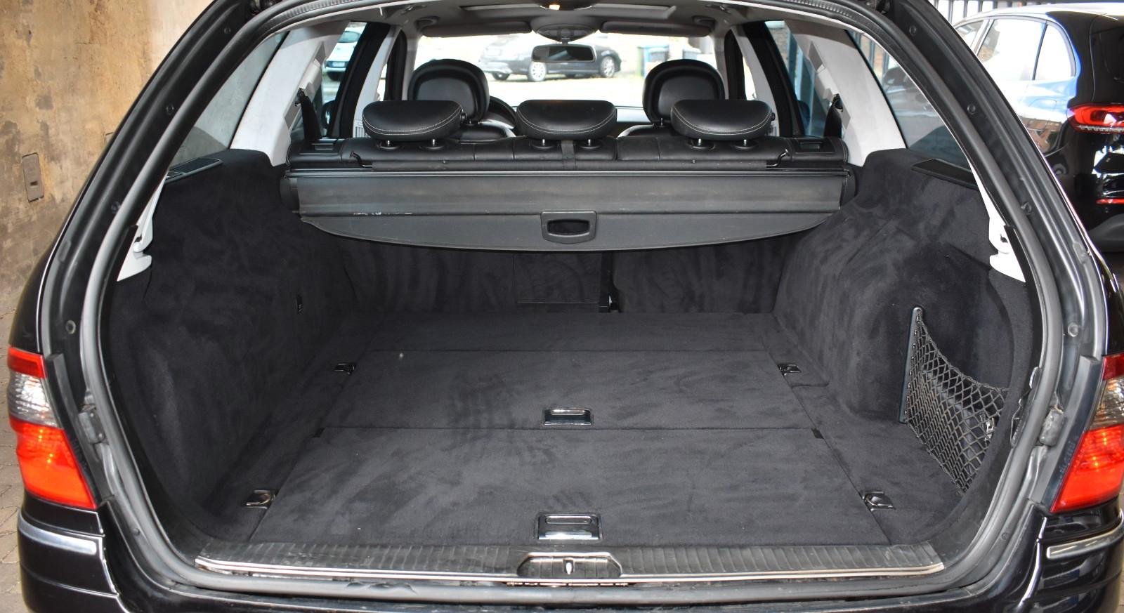 Mercedes-Benz E280 2008 — photo 17