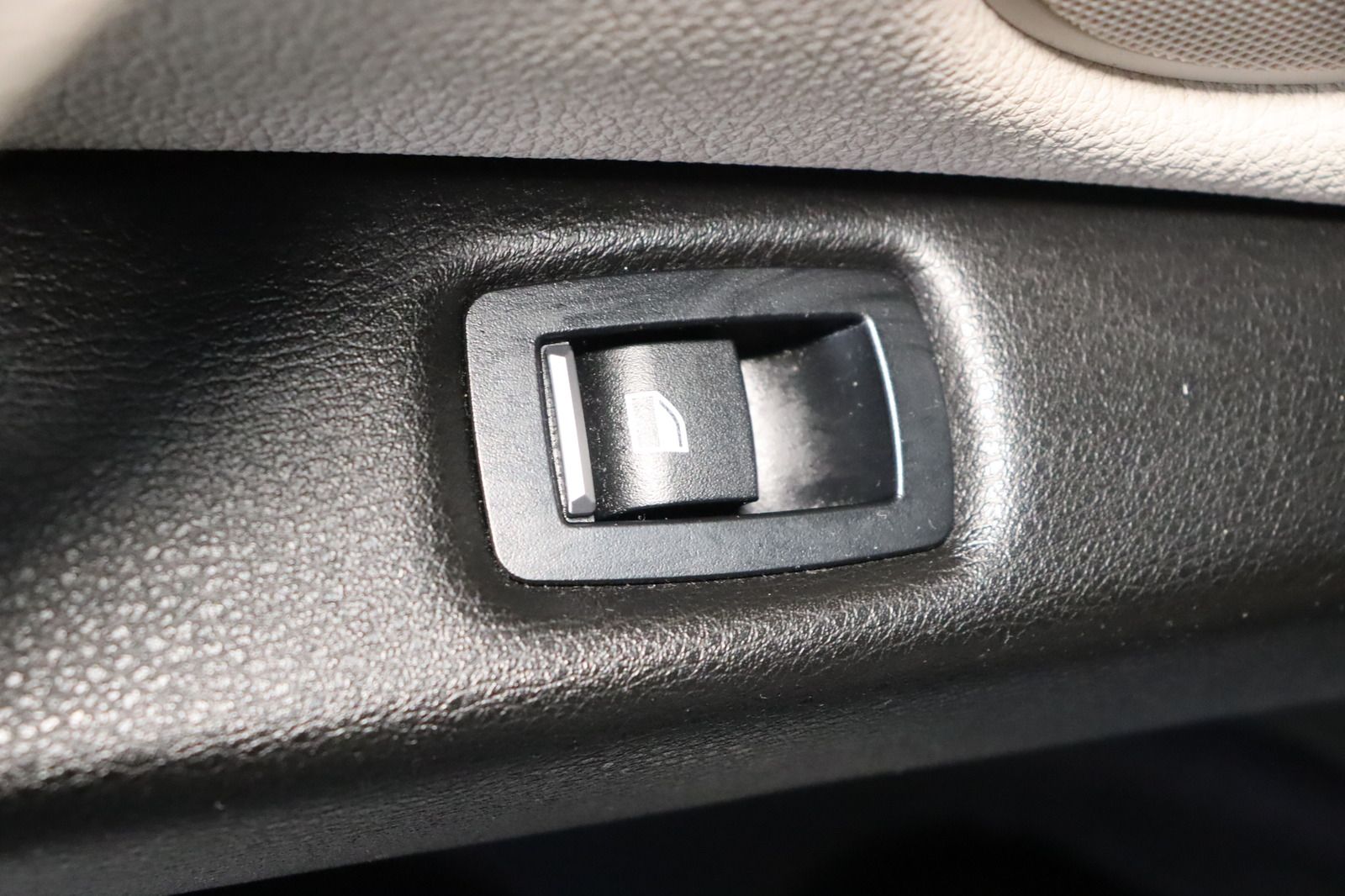 Fahrzeugabbildung BMW X5 xDrive30d * HUD* Pano * Memory * RFK *