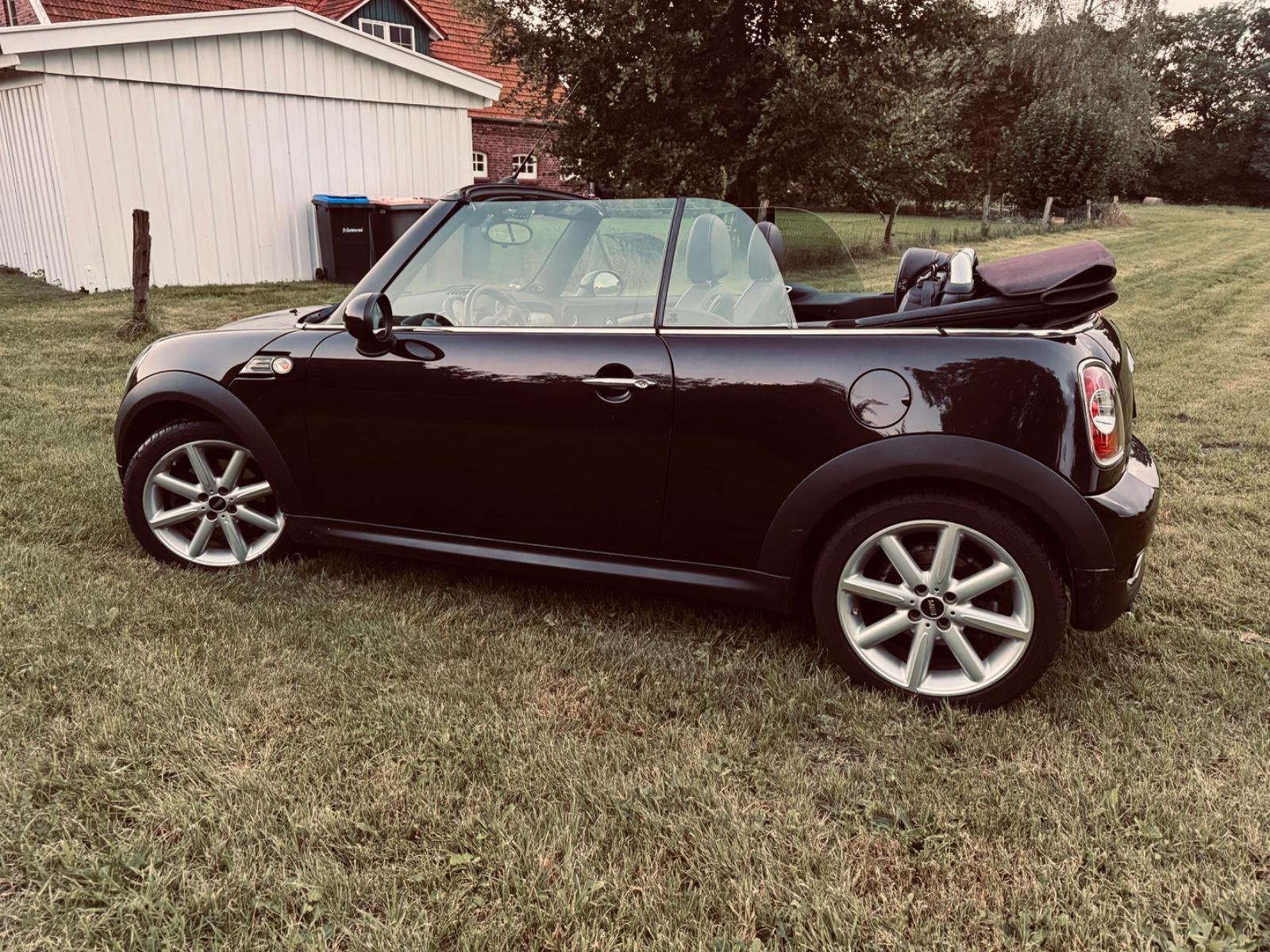 MINI Cooper S Cabrio Highgate Highgate