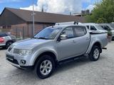 Mitsubishi L200 2.5DI-D INTENSE Doppelkabine 1H*AHK*RFK* - gebrauchte Mitsubishi L200 aus dem Jahr 2012