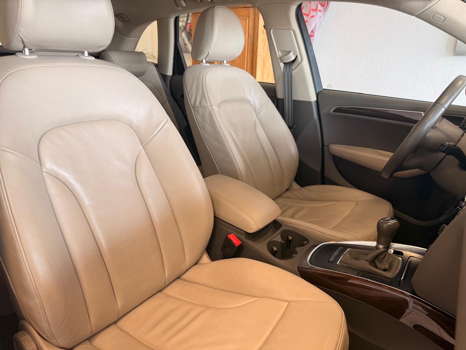 Fahrzeugabbildung Audi Q5 2.0 TFSI 132 kW quattro/AHK/8.FACH BEREIFT