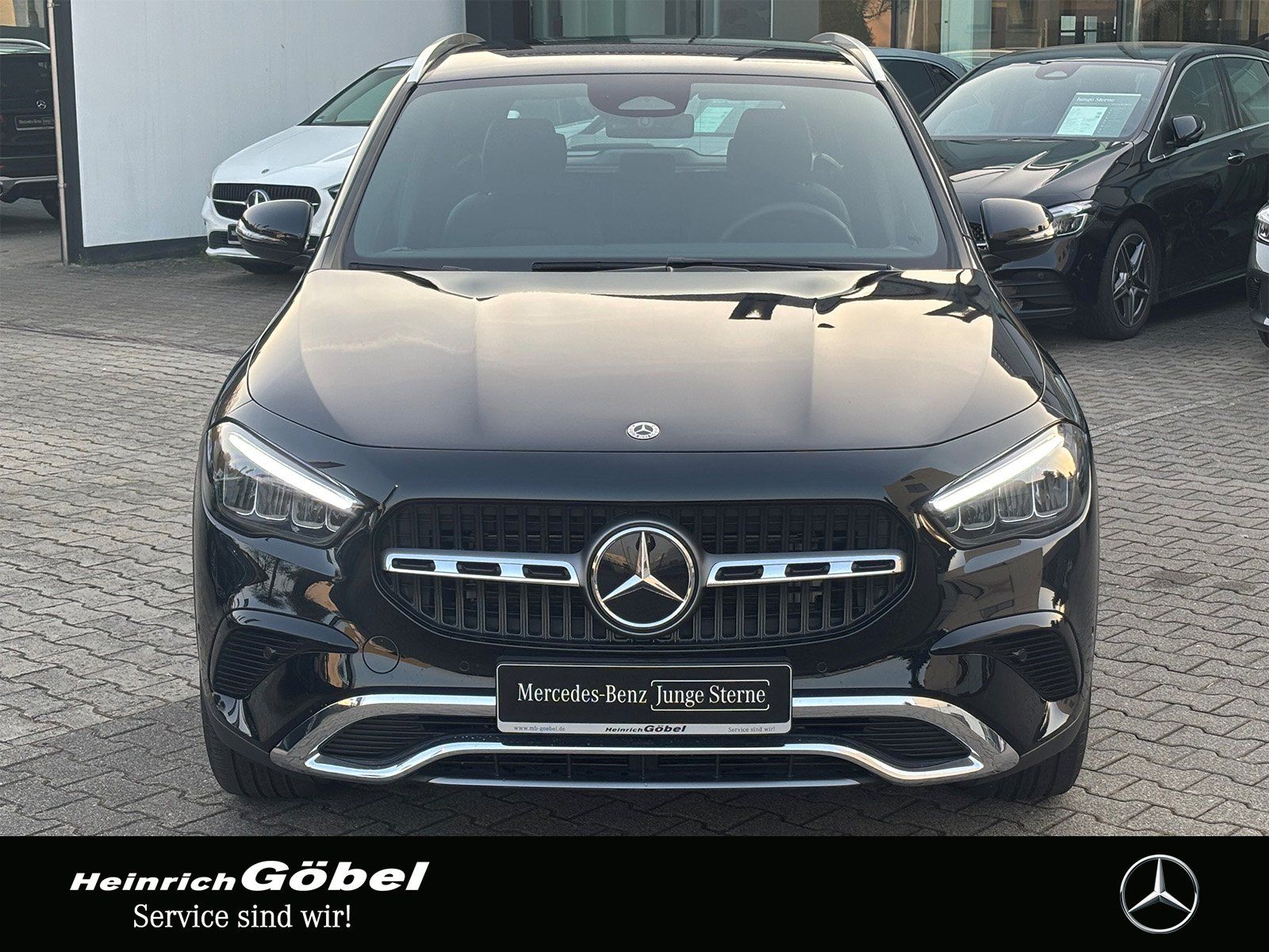Fahrzeugabbildung Mercedes-Benz GLA 180 PROGRESSIVE*KAMERA*APPLE-CARPLAY*LED