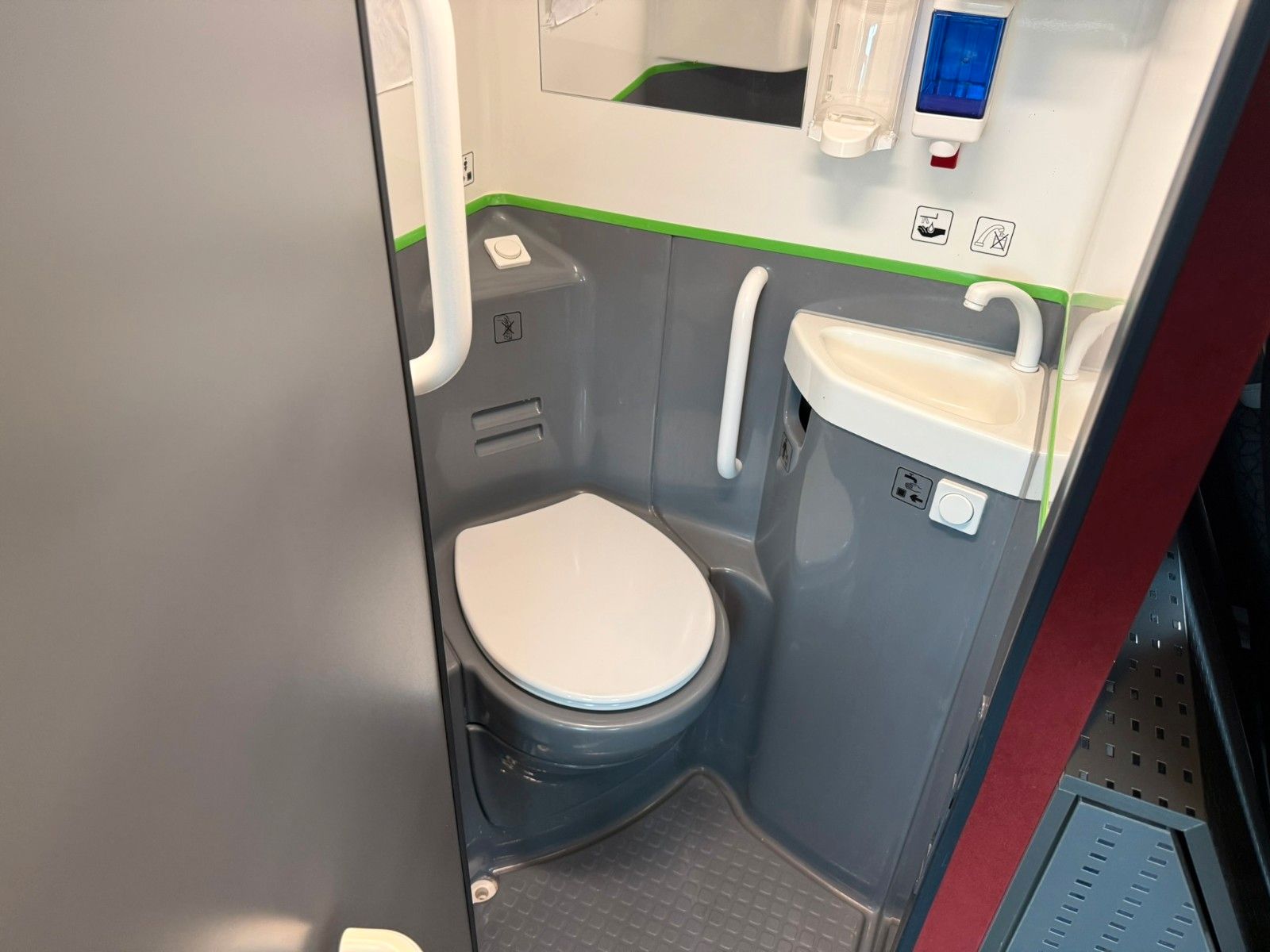 SETRA  2023 - Image 12 of 23
