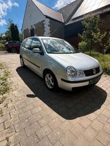 Volkswagen VW Polo 1.2 orig 92000km neuTüv - Volkswagen Polo aus 2003: 9n