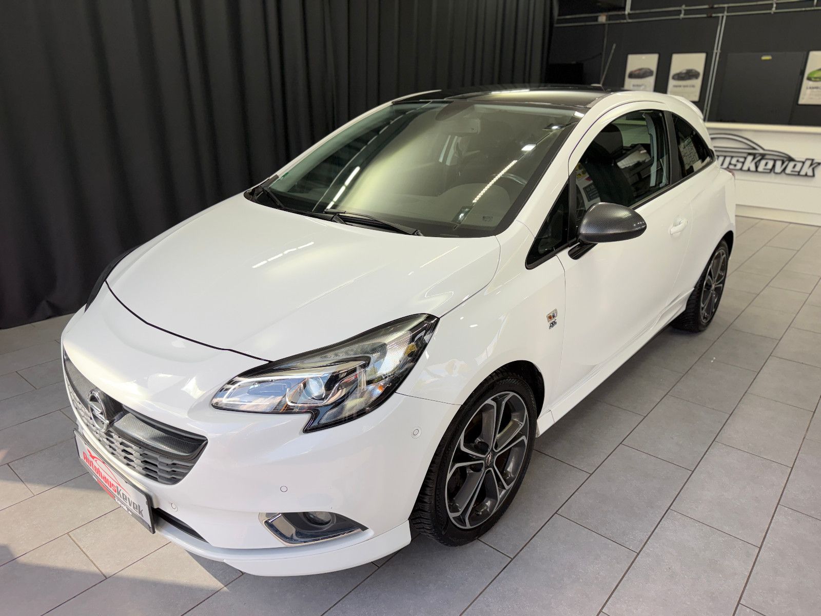 Fahrzeugabbildung Opel Corsa E Color Edition ecoFlex |KLIMA|NAVI|PDC