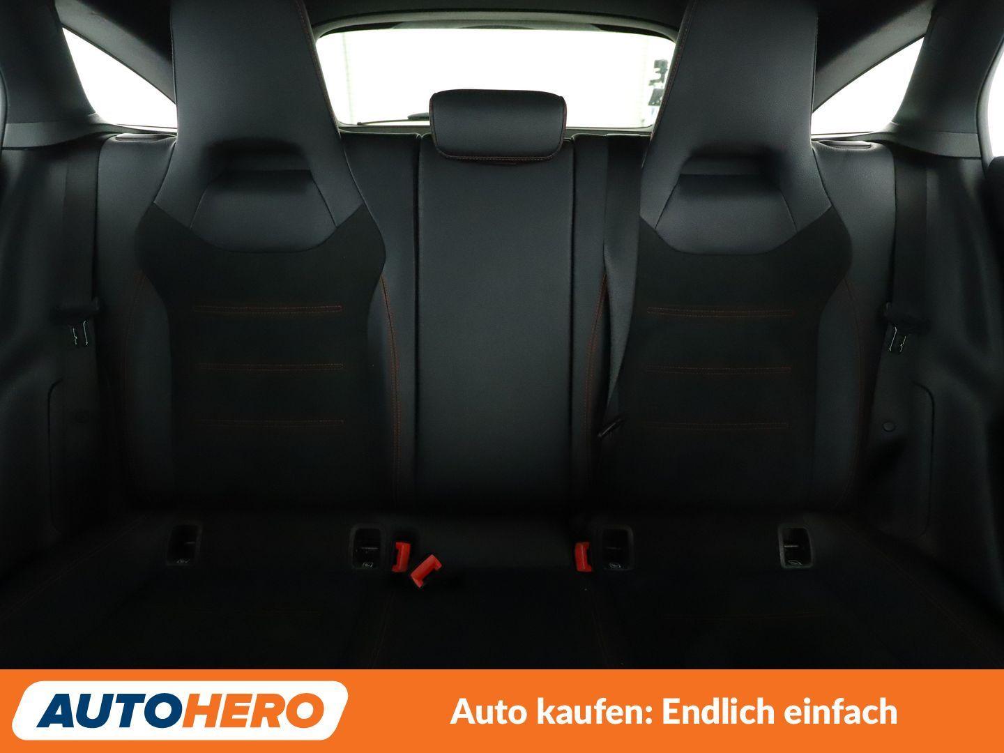 Mercedes-Benz CLA CLA-Klasse CLA 200 Shooting Brake AMG Line Aut., миниатюра 14