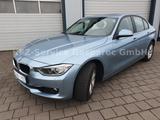BMW 320 3 Limousine 320 i - blaue BMW 320