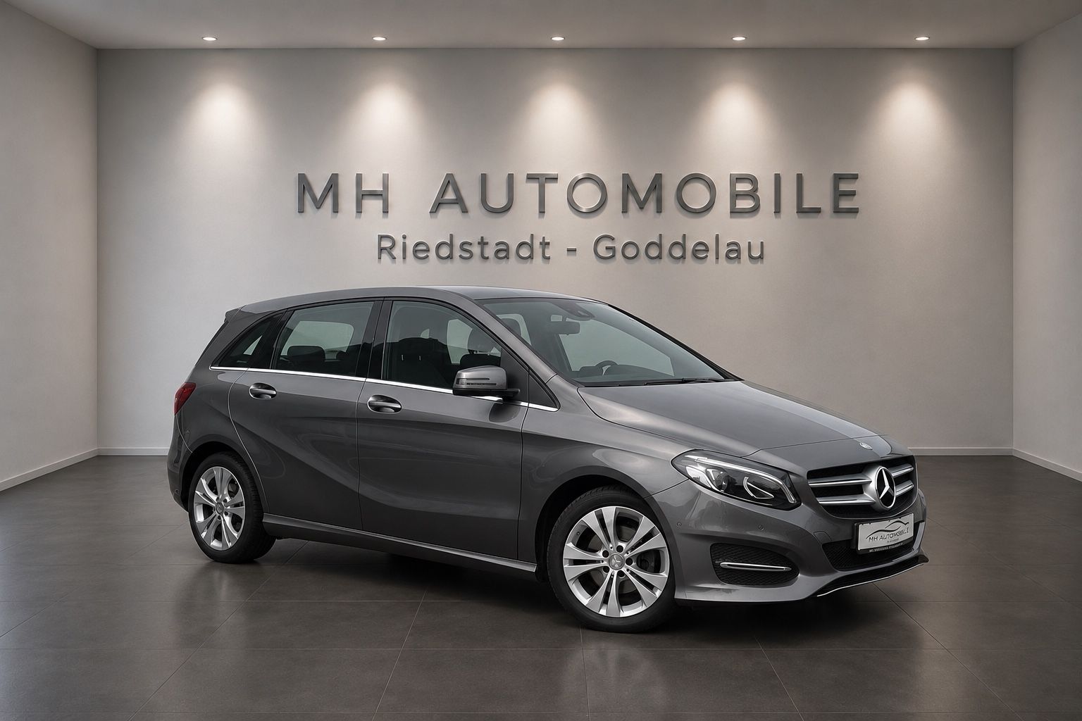 MERCEDES-BENZ B180*KLIMA*SHZ*NAVI*TÜV*AUTOMATIK*